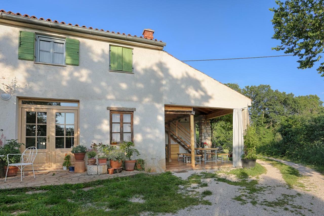 אומאג Rural Apartment Geja מראה חיצוני תמונה