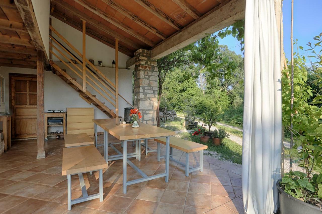 אומאג Rural Apartment Geja מראה חיצוני תמונה